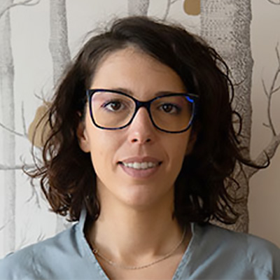 Studio-odontoiatrico-priotti-equipe-stefania-corona-base stefania corona